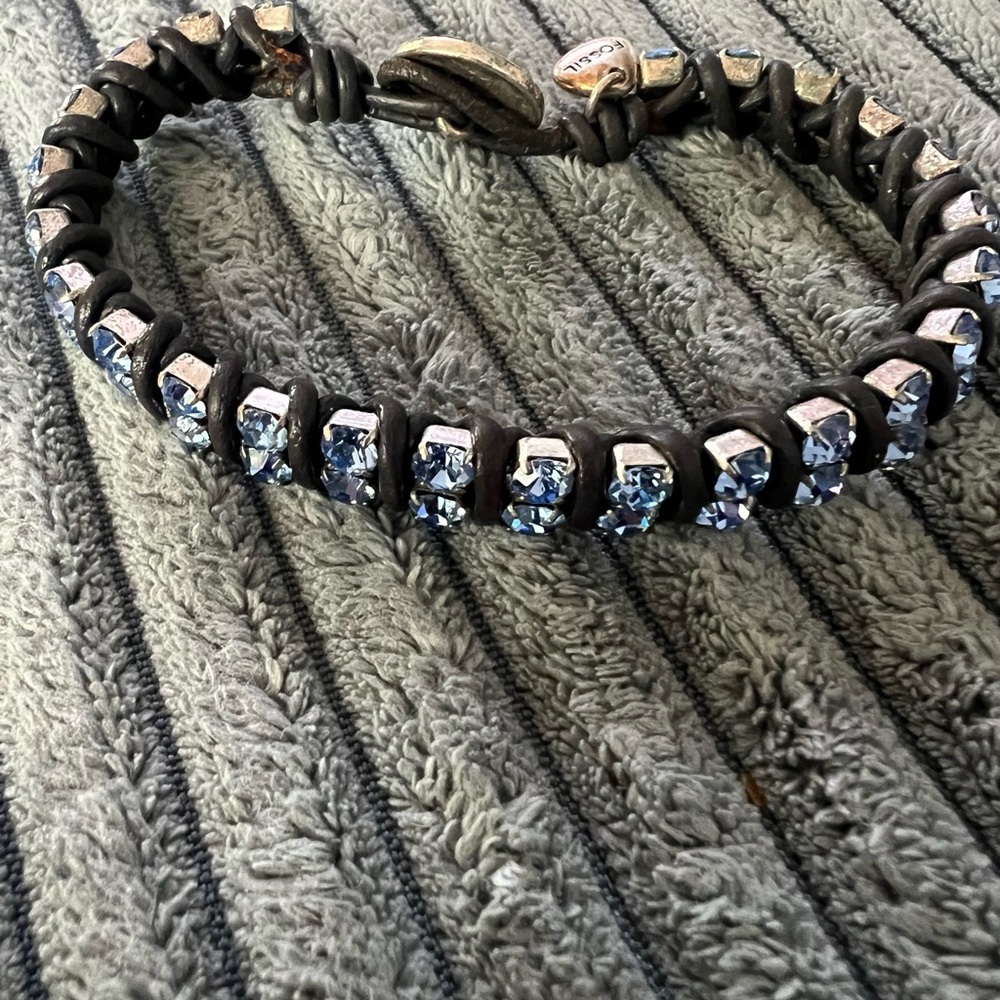 Fossil blue crystal bracelet